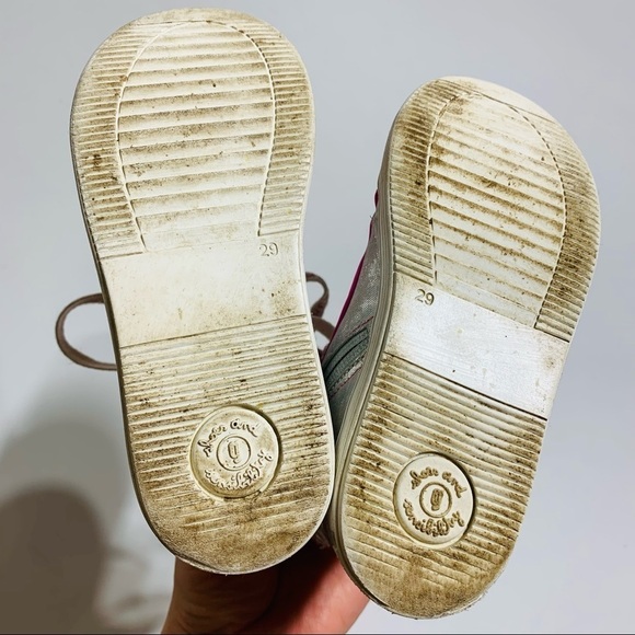 Agatha Ruiz De La Prada little girls size 11 colourful high top sneakers - Picture 5 of 7